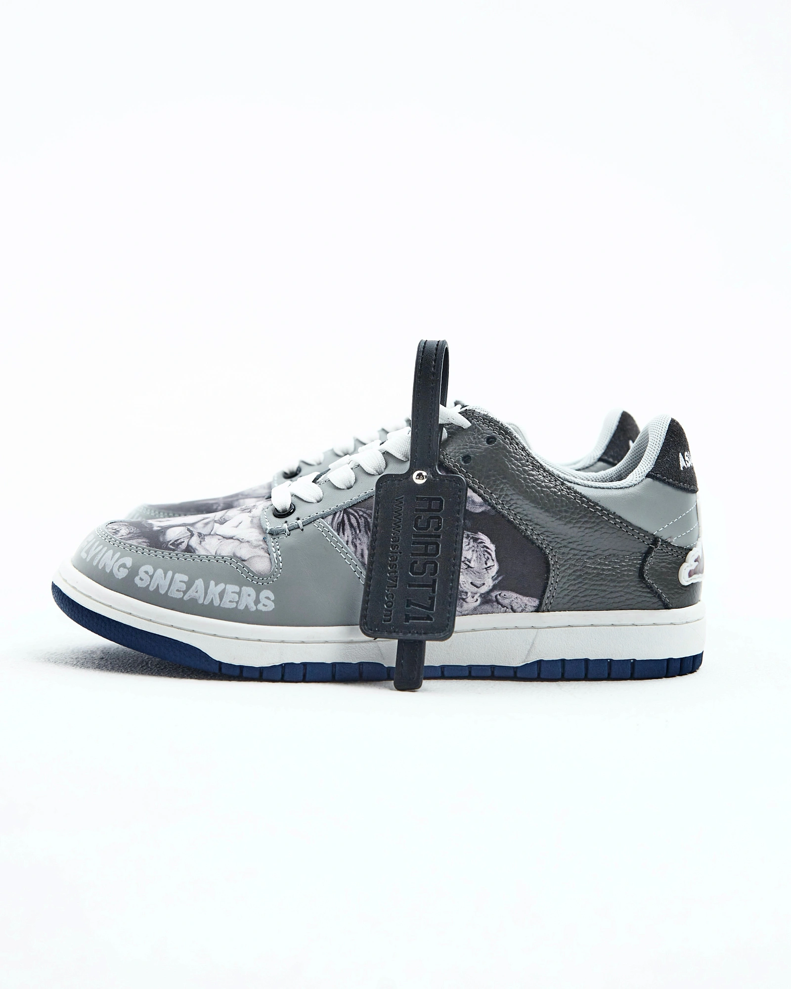 ART UNION FLYING SNEAKERS GREY