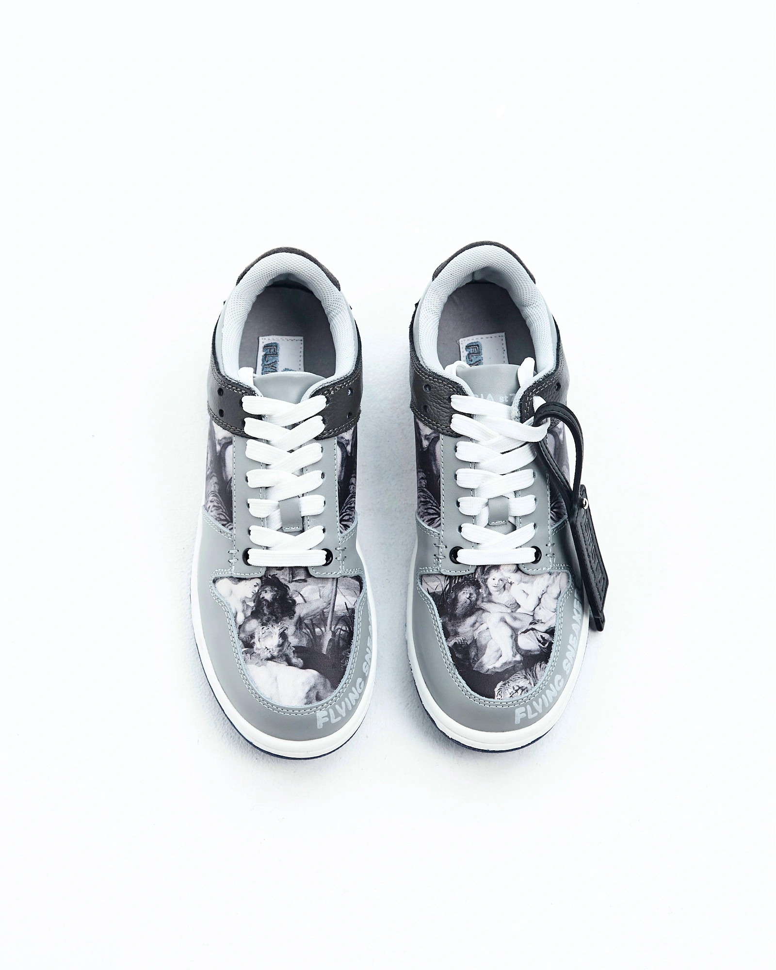 ART UNION FLYING SNEAKERS GREY