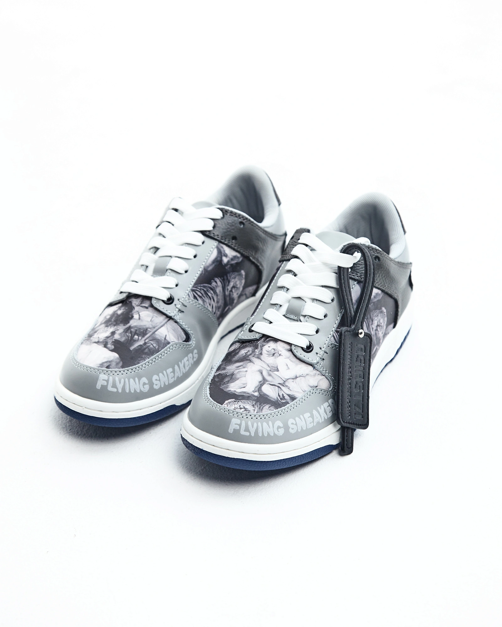 ART UNION FLYING SNEAKERS GREY